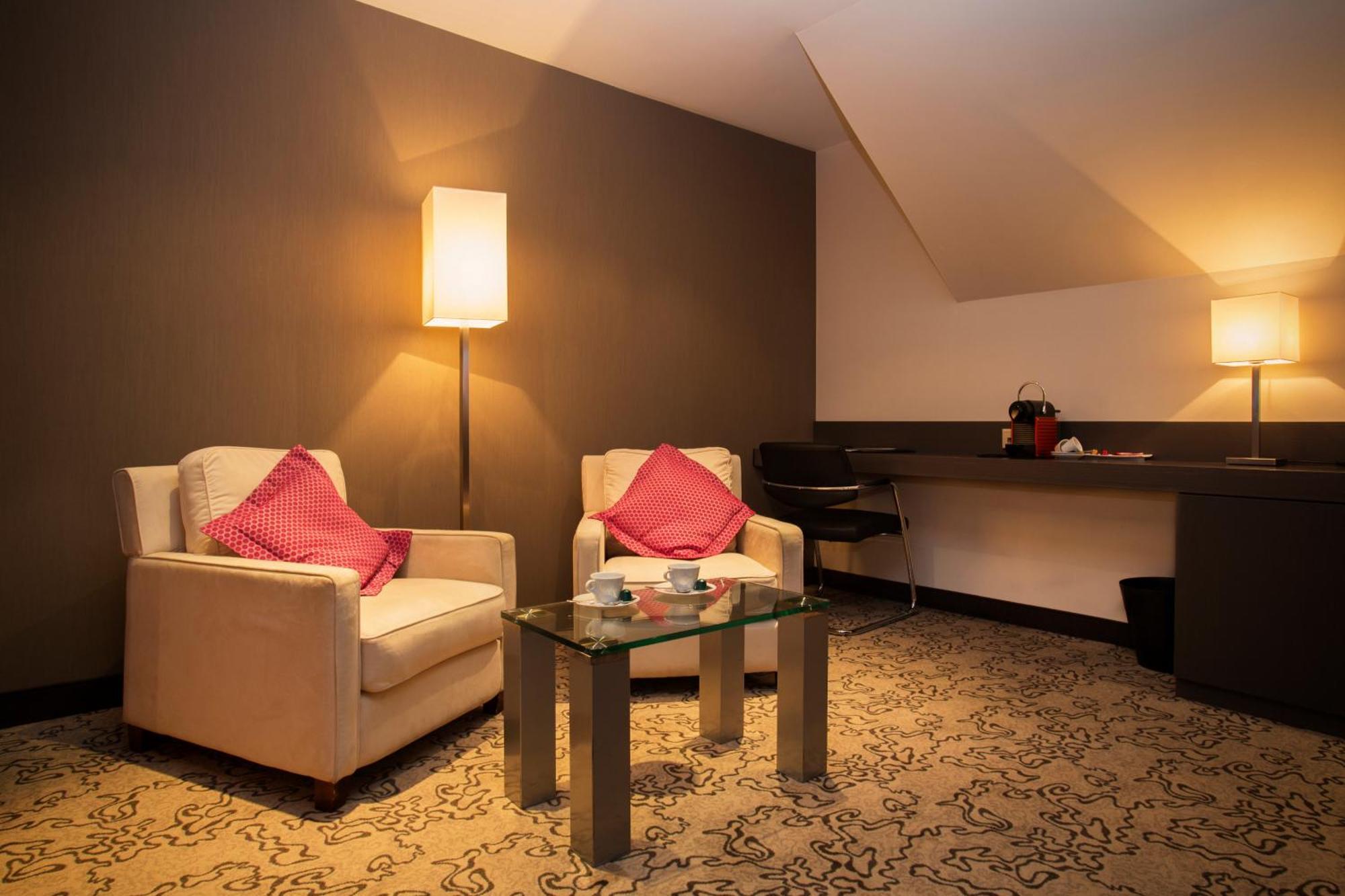Koener Hotel & Spa แคลโว ห้อง รูปภาพ